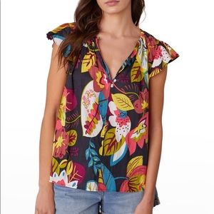 Velvet by Graham & Spencer 2022 Cadence Flutter Sleeve Top - M
